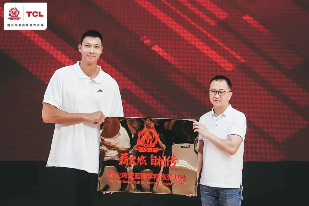 如何通过训练提高篮球运动员的速度_0